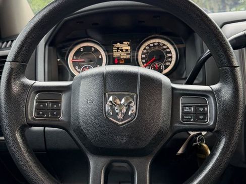 Used 2017 RAM 2500 Tradesman w/ Chrome Appearance Group AWD/4WD image 19