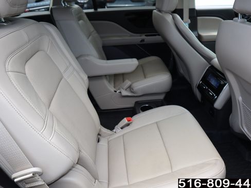 Used 2023 Lincoln Aviator Reserve w/ Elements Package Plus AWD/4WD image 26