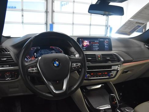Used 2021 BMW X4 xDrive30i w/ Premium Package AWD/4WD image 23
