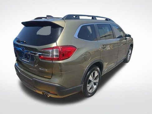 Used 2023 Subaru Ascent Premium w/ Convenience Package AWD/4WD image 3