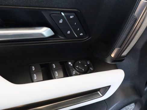 Used 2025 GMC Hummer EV 3X AWD/4WD image 20