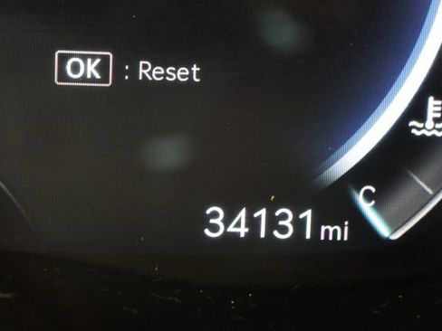 Used 2022 Genesis GV80 2.5T w/ Prestige Package 04 image 13