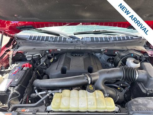 Used 2019 Ford Expedition Limited w/ Equipment Group 303A AWD/4WD image 32