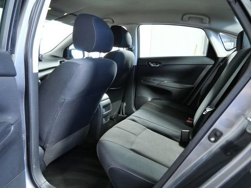 Used 2016 Nissan Sentra S FWD image 13