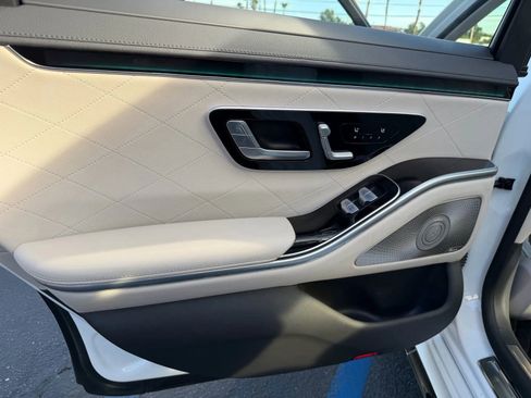 Used 2023 Mercedes-Benz S 580 4MATIC Sedan image 26