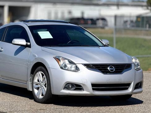 Used 2012 Nissan Altima 2.5 S w/ 2.5S Premium Pkg image 15