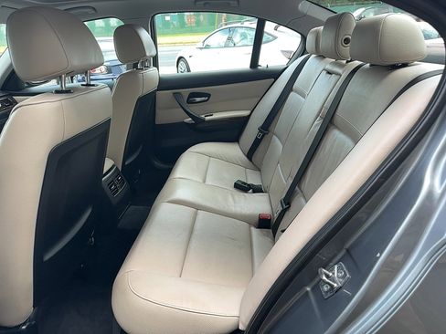 Used 2011 BMW 328i Sedan image 19