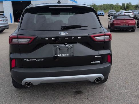 Used 2025 Ford Escape Platinum AWD/4WD image 4