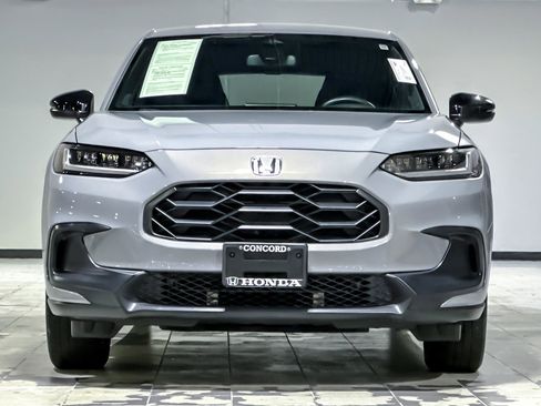 Used 2024 Honda HR-V Sport image 5