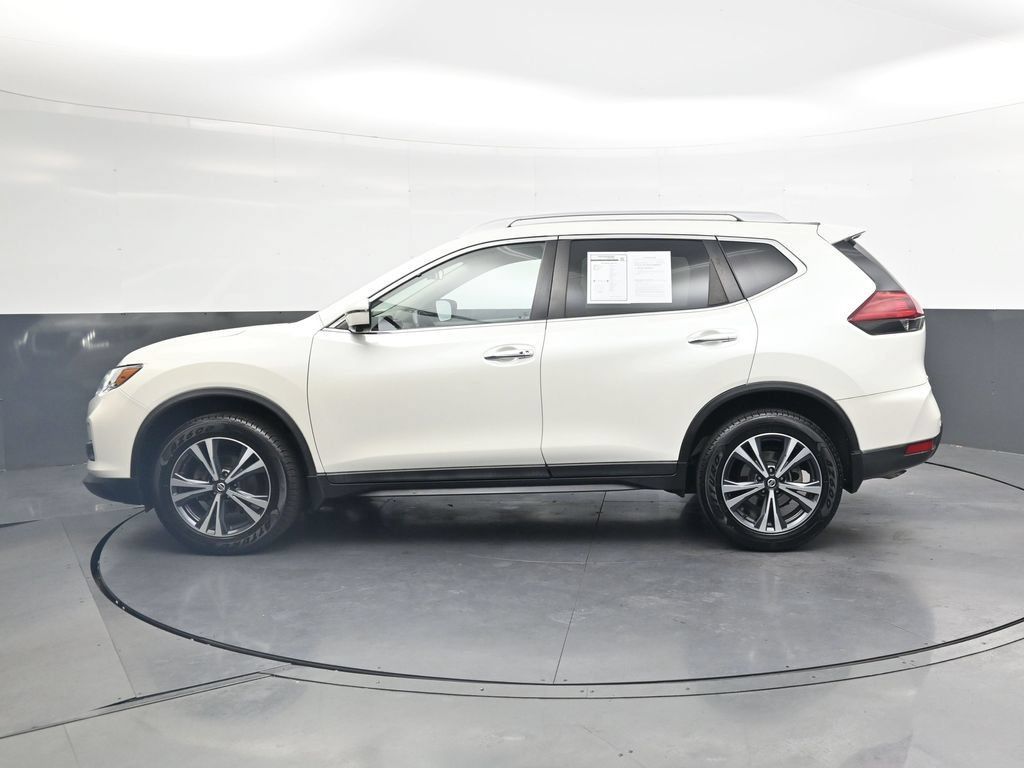 Used 2020 Nissan Rogue SV w/ Premium Package AWD/4WD image 12