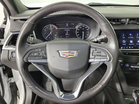 Certified 2023 Cadillac XT6 Luxury FWD image 22