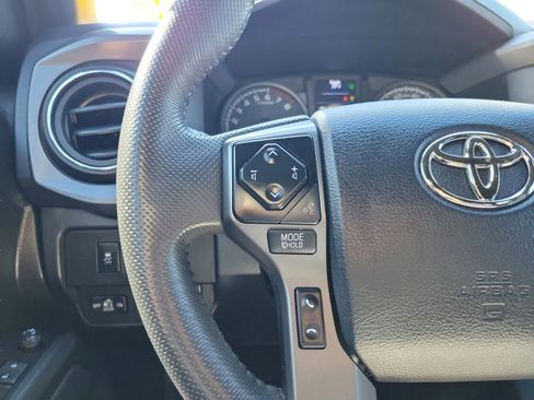 Used 2023 Toyota Tacoma TRD Sport w/ TRD Premium Sport Package AWD/4WD image 23