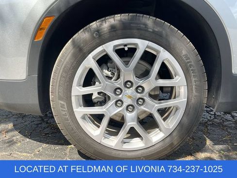 Certified 2024 Chevrolet Blazer LT w/ Convenience Package FWD image 31