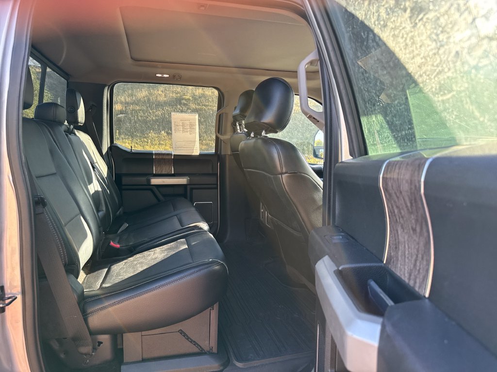 Used 2017 Ford F350 Lariat w/ Lariat Ultimate Package AWD/4WD image 21