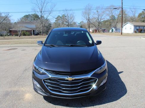 Used 2023 Chevrolet Malibu LT FWD image 9