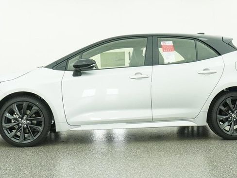 New 2026 Toyota Corolla XSE FWD image 2
