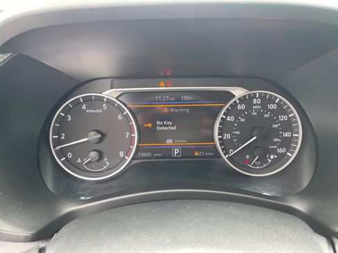 Used 2024 Nissan Sentra SV FWD image 4