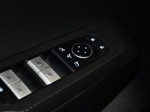 Used 2022 Mitsubishi Outlander SEL AWD/4WD image 33