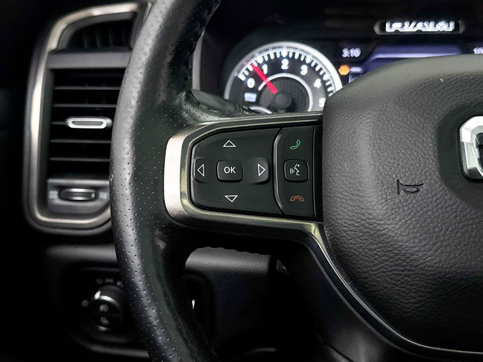 Used 2020 RAM 1500 Sport w/ Level 2 Equipment Goup w/2_L AWD/4WD image 28