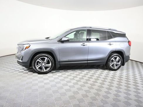 Used 2019 GMC Terrain SLT w/ Preferred Package AWD/4WD image 2