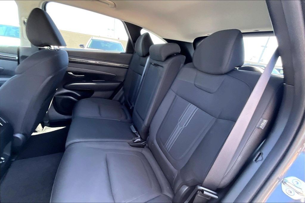 Certified 2024 Hyundai Tucson SEL FWD image 16