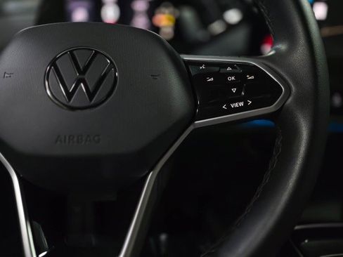 Used 2023 Volkswagen ID.4 2WD image 18