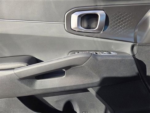 New 2026 Kia Sorento S w/ S Panoramic Sunroof Package FWD image 29