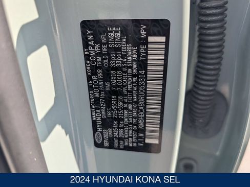 Certified 2024 Hyundai Kona SEL AWD/4WD image 33
