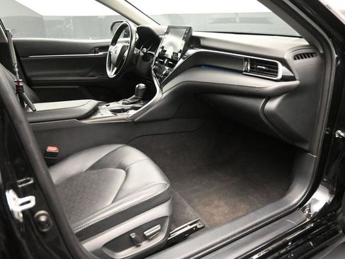 Used 2023 Toyota Camry XSE image 20