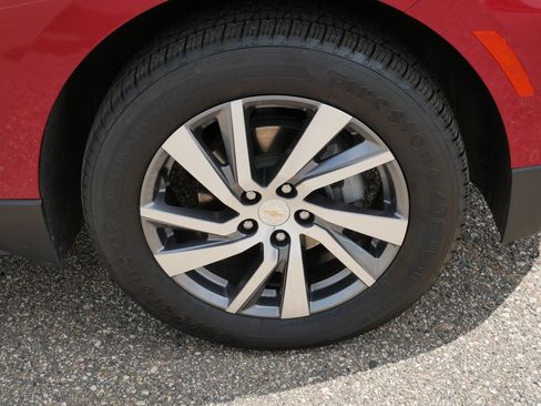 Used 2024 Chevrolet Equinox LT AWD/4WD image 15