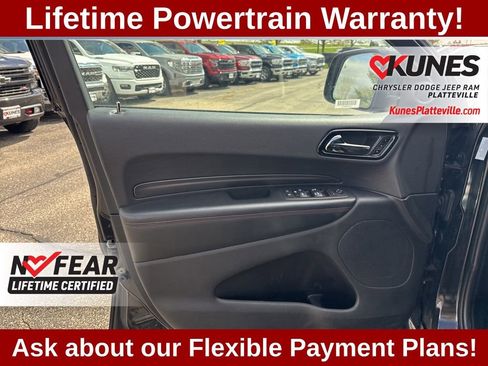Used 2025 Dodge Durango GT AWD/4WD image 12