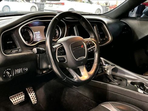 Used 2018 Dodge Challenger SXT Plus image 15