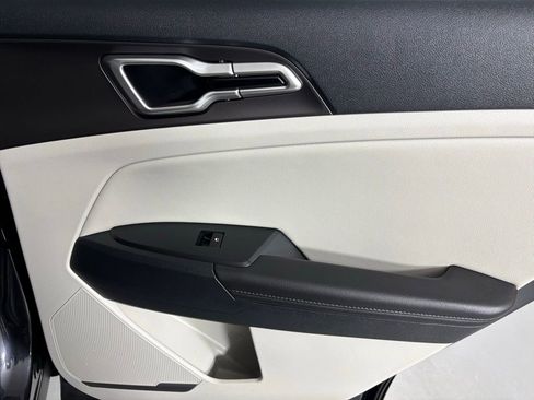 New 2026 Kia Sportage EX FWD image 15