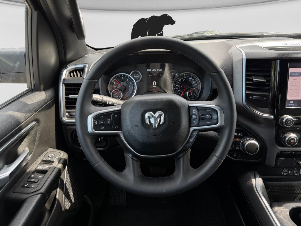 Used 2025 RAM 1500 Big Horn AWD/4WD image 21