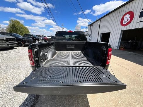 Used 2023 RAM 1500 Laramie AWD/4WD image 7