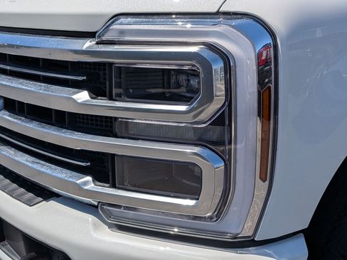 Certified 2026 Ford F350 Platinum w/ Platinum Plus Package AWD/4WD image 14
