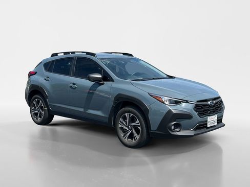 Used 2025 Subaru Crosstrek 2.5i Premium w/ Crosstrek Mirror Package AWD/4WD image 8