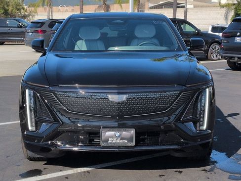 Used 2025 Cadillac Lyriq Sport image 3