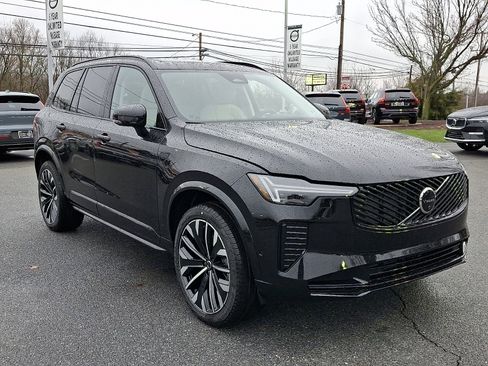 New 2026 Volvo XC90 B6 Ultra w/ Protection Package Premier image 1