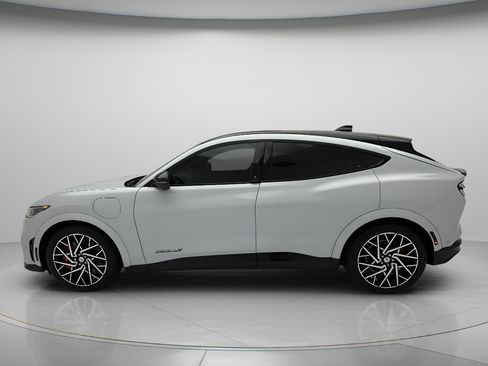 Used 2023 Ford Mustang Mach-E GT w/ GT Performance Edition AWD/4WD image 8