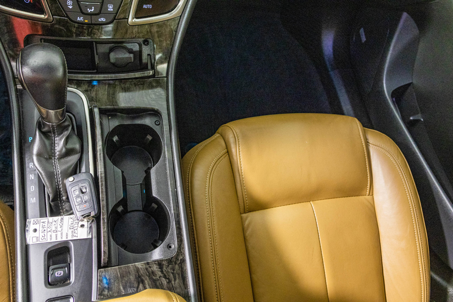 Used 2015 Buick LaCrosse Leather FWD image 29