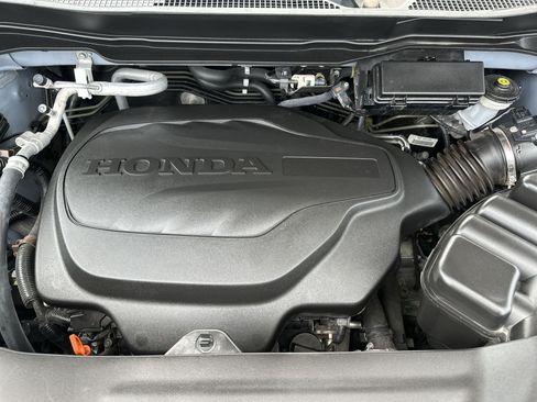 Used 2023 Honda Passport TrailSport image 17