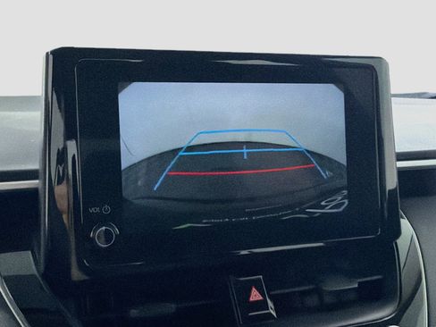 Used 2025 Toyota Corolla LE FWD image 23