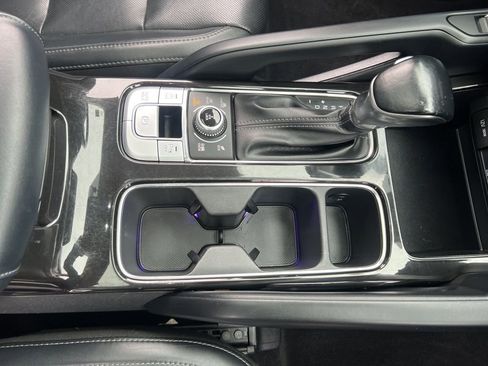 Certified 2020 Kia Telluride S image 24