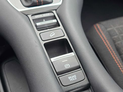 Used 2023 Porsche Macan S AWD/4WD image 59