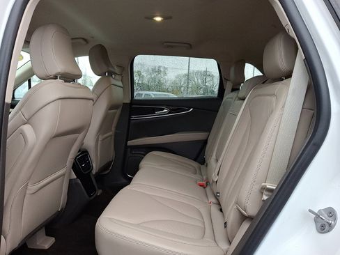 Certified 2021 Lincoln Nautilus AWD w/ Equipment Group 101A image 10