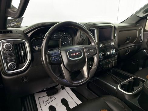 Used 2021 GMC Sierra 1500 AT4 w/ AT4 Preferred Package AWD/4WD image 9