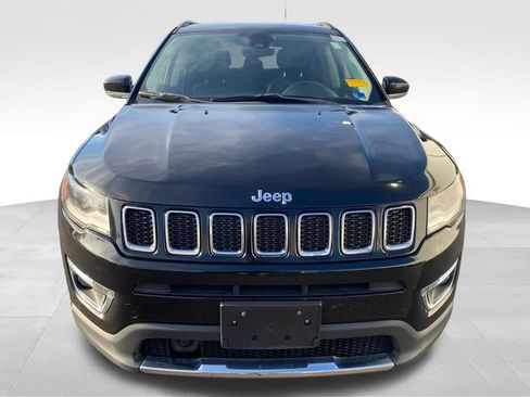 Used 2018 Jeep Compass Limited w/ Navigation Group AWD/4WD image 2