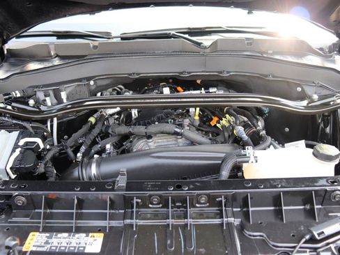 Used 2025 Ford Explorer ST-Line AWD/4WD image 58
