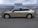 Used 2023 Chevrolet Malibu LT image 2